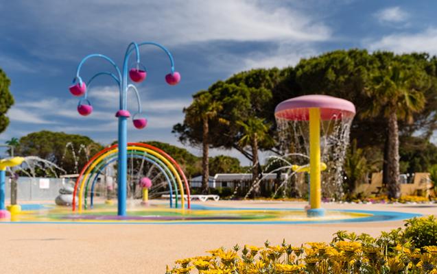 Swimming pool fun at a Siblu holiday park in Languedoc